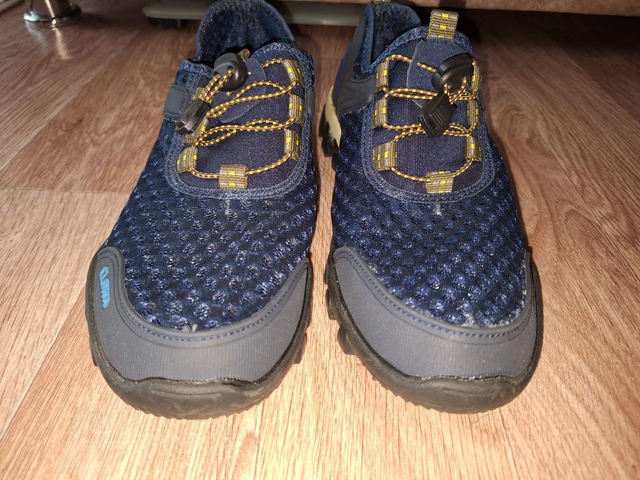 Обувь новая недорого.