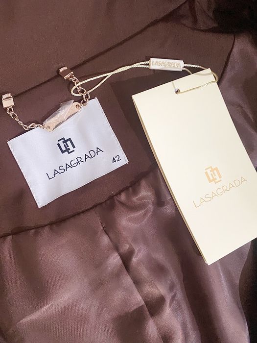 Продам Женский плащ