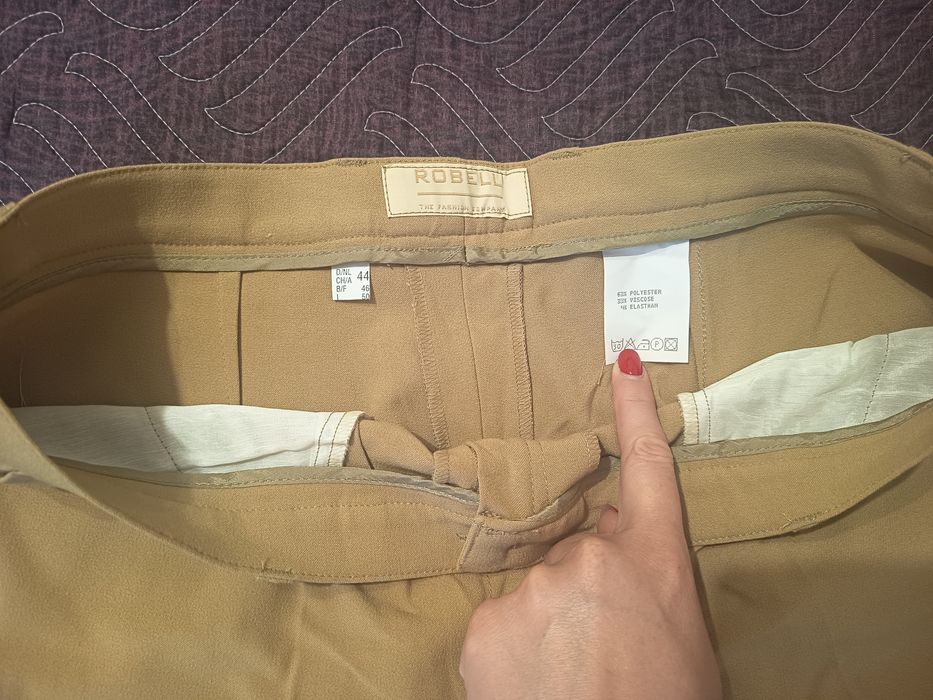 Pantaloni dama bej - mărime 44