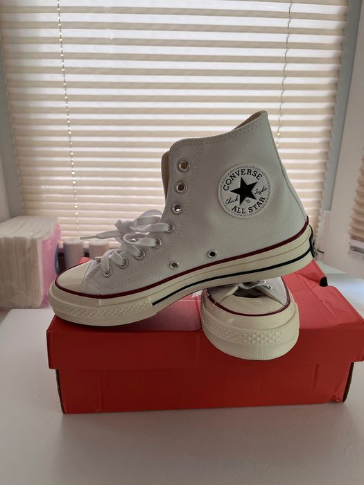 Продаются кеды converse