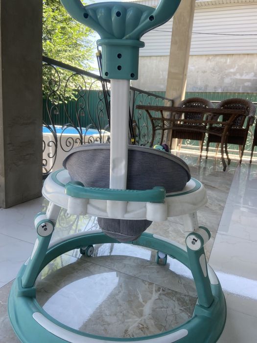 Детские ходунки Babywalker