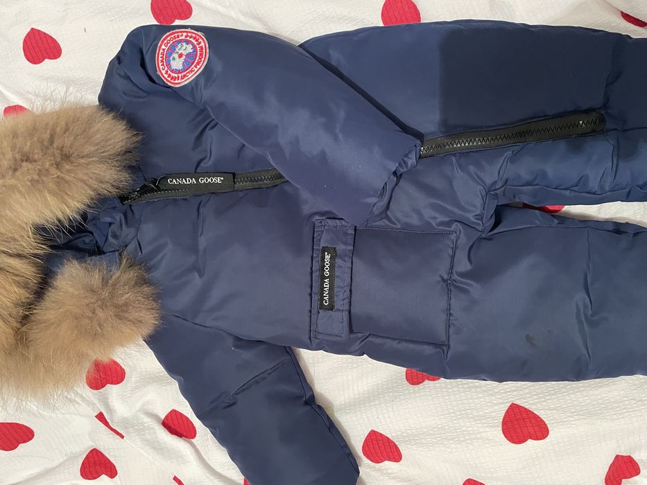 Продам детский зимний комбинезон