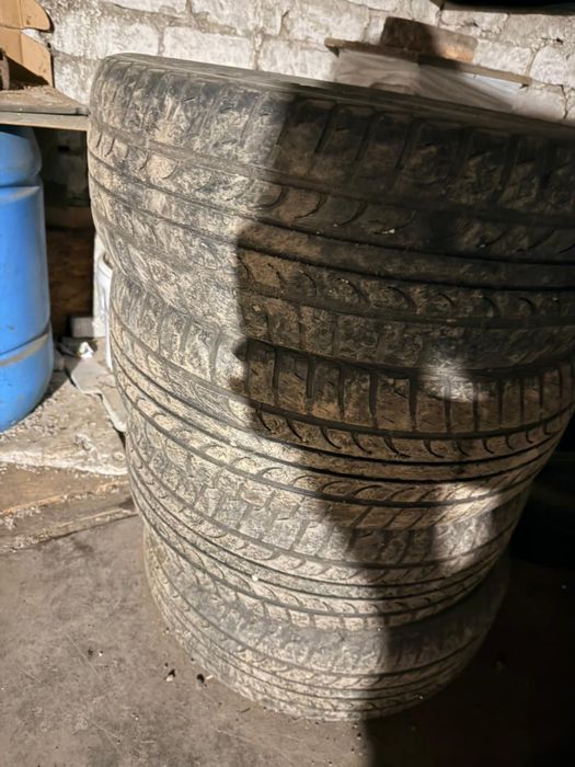 Комплект резины