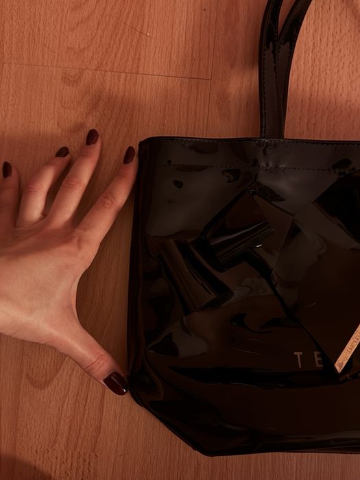 Оригинална чанта  Ted Baker
