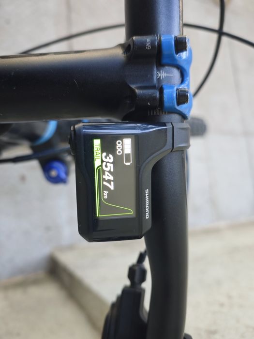 Vând bicicleta electrica Focus Jam2 cu motor Shimano