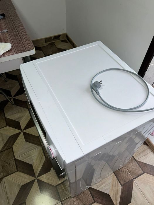 Uscător de rufe sharp