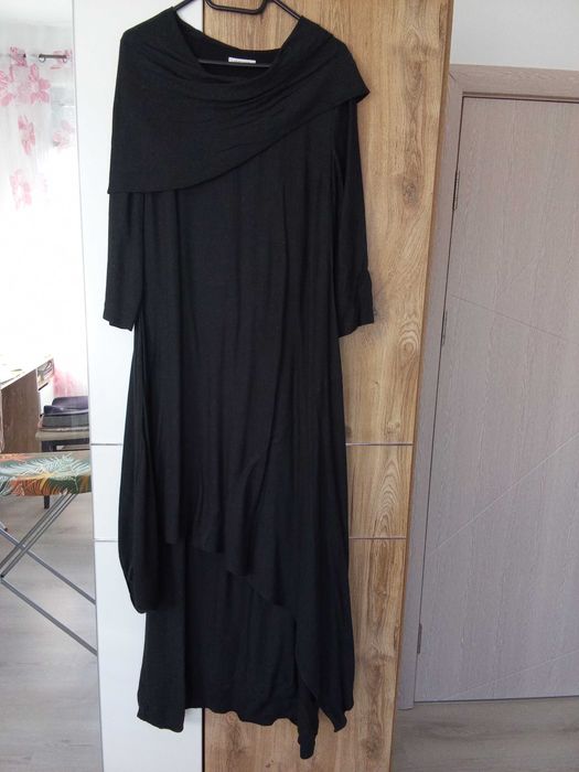 Рокля на пластове