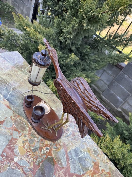 Lampa de birou din lemn sculptat - scrumiera si si suport tutun