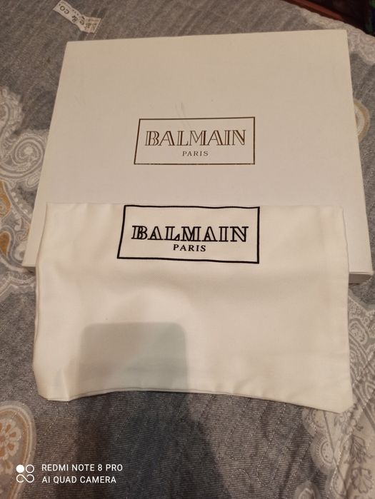 Продам фирменные ботинки Balmain
