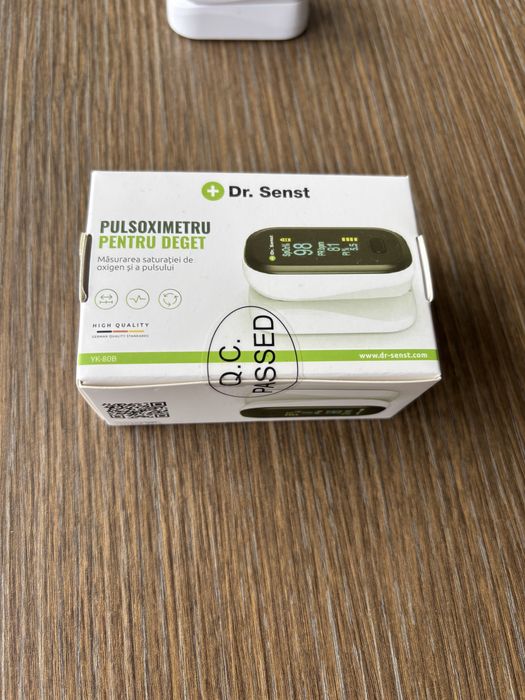 Пулсов оксиметър Dr. Senst (YK-80B)