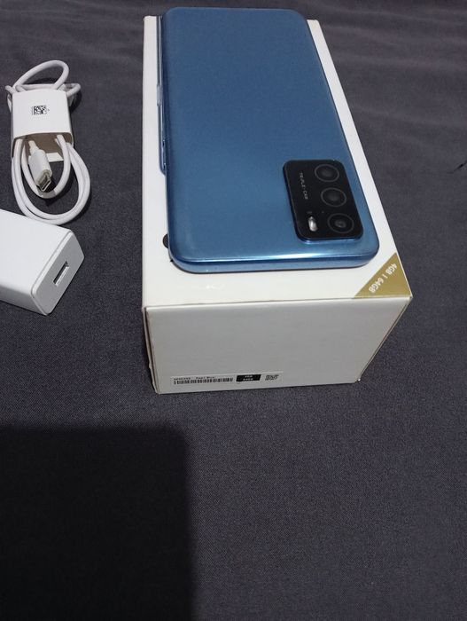 oppo a 16   4/64 gb  ideal holati  dastavkasi narxini ichida