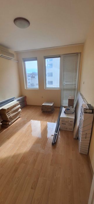 Двустаен апартамент в Слънчев Бряг