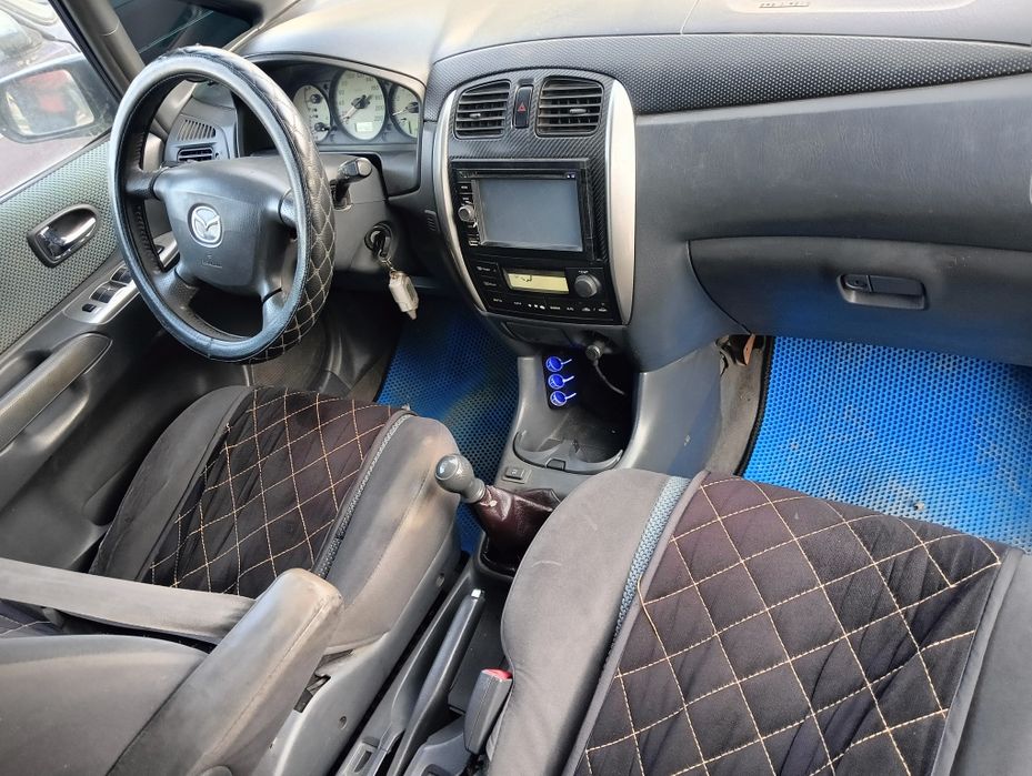 Продам Мазду Премаси