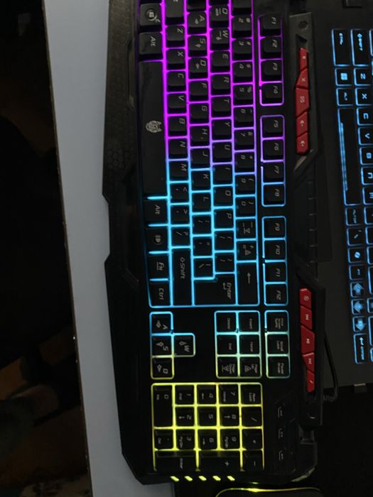 Tastatura Gaming Stare foarte buna