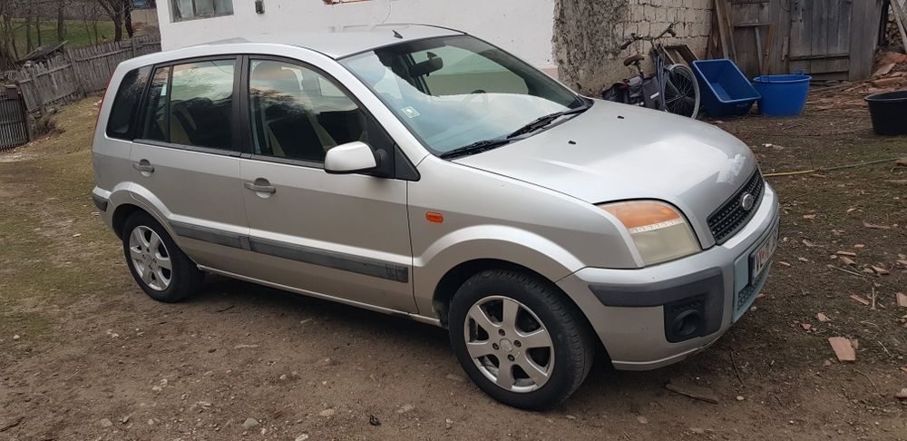 De vanzare Ford Fusion Diesel 1.4