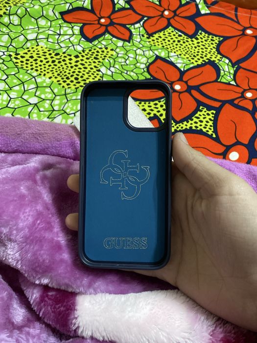 Husa de iphone 13 nou nouța