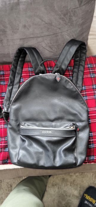 Ghiozdan piele ecologica Guess
