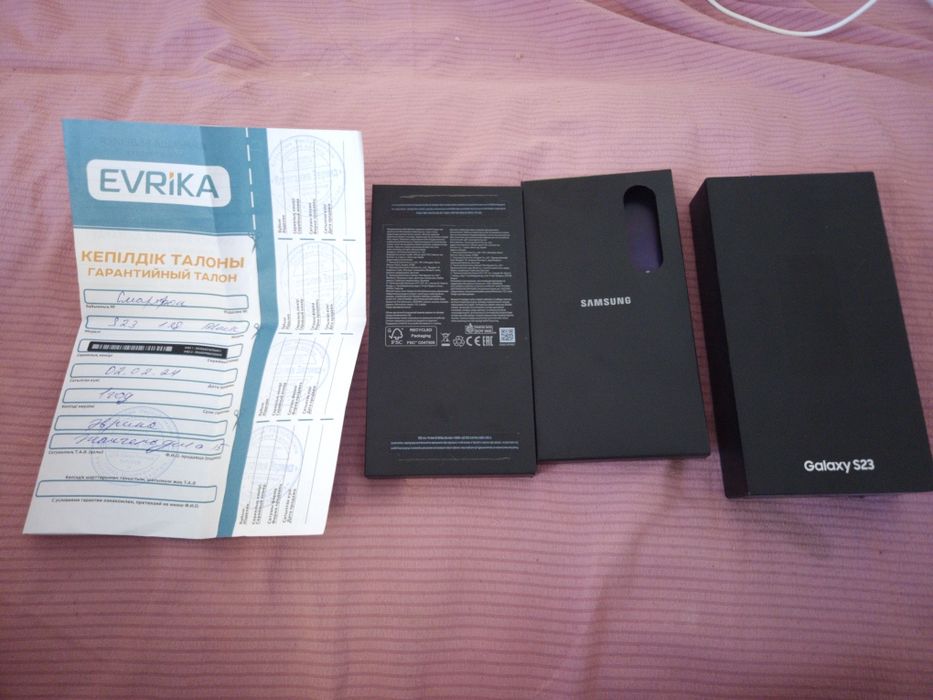 Samsung S23 8/128gb