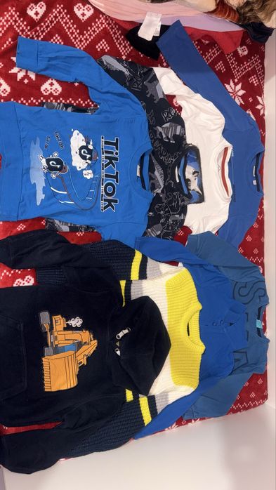 Lot haine baiat marimea 104/110