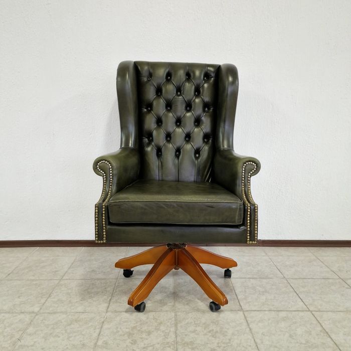 Антично бюро Chesterfield Честърфийлд