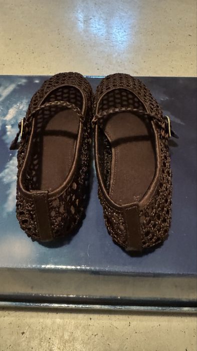 Летни обувки за момиче