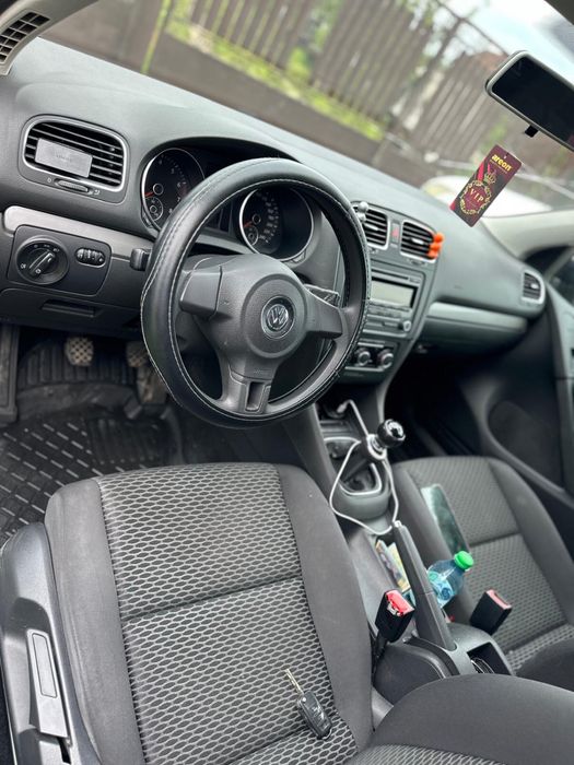 Vand sau schimb cu masina pentru uber