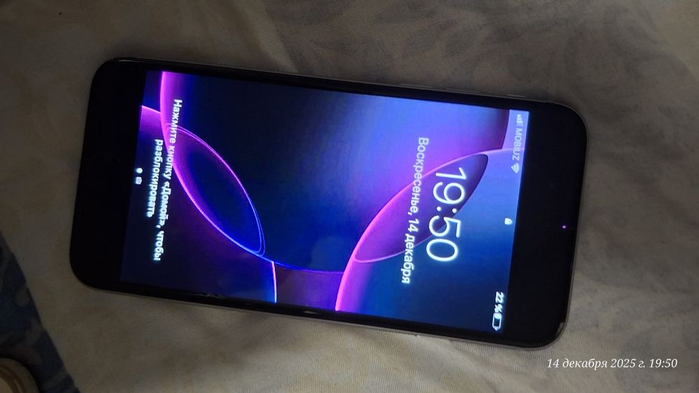 Продам Iphone 6s