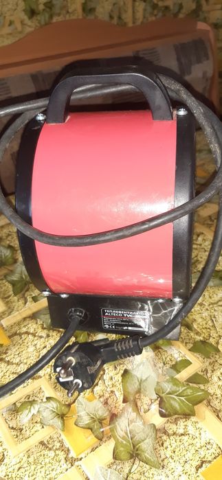 Продаётся рабочий тепловентилятор.