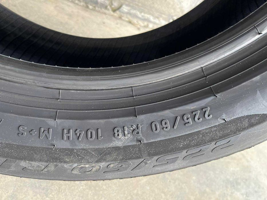 Чисто нови зимни гуми 225/60/18 Pirelli Winter Sotto Zero 3