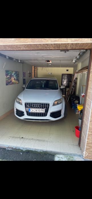 Audi Q7 V12 реални