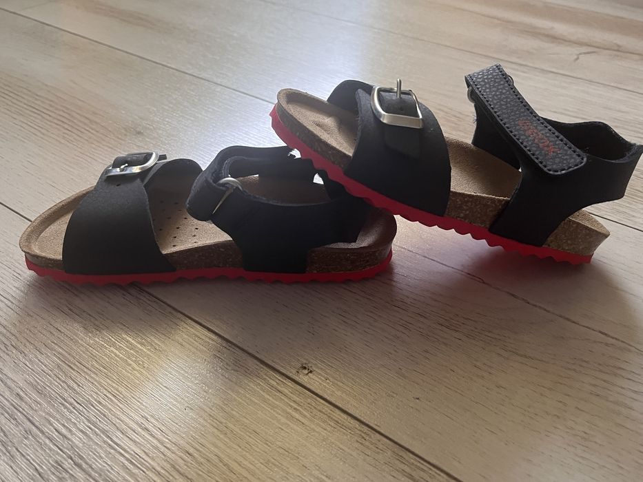 Детски сандали