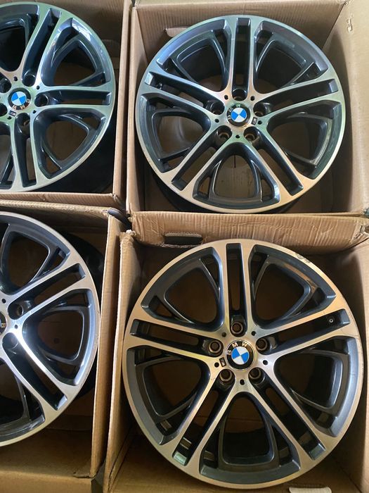 Jante originale Bmw pachet M R20 in doua latimi