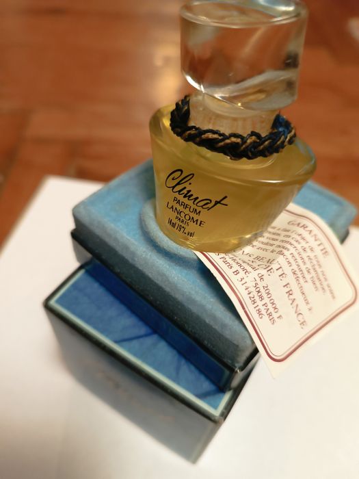 Французские духи- оригинал, 2007 г, 2004 год, 2011 год ,1979 год