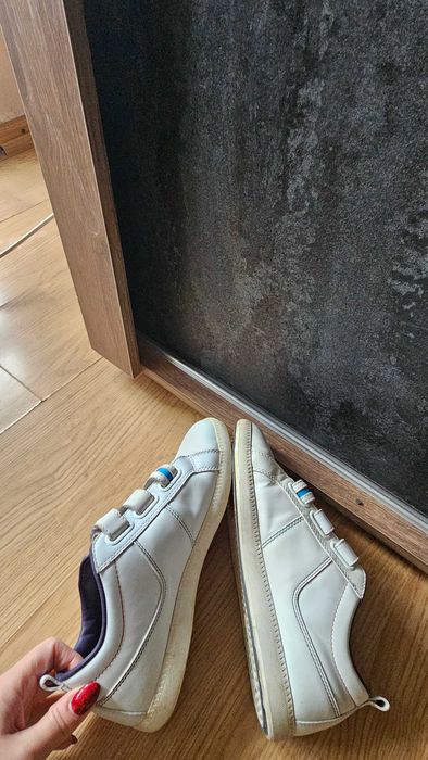 Lacoste бели кожени обувки размер 39