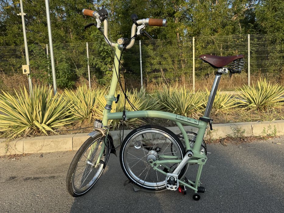 Brompton M3L – 3 viteze – 2013 – echipare premium Brooks – foarte puțin folosită