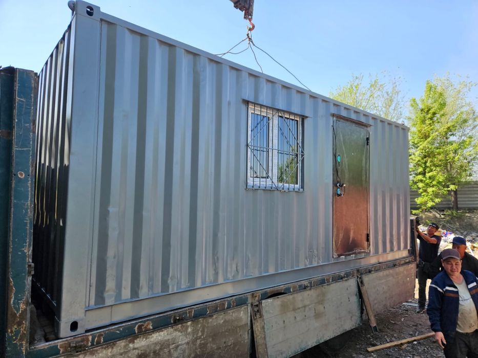 Утеплённые контейнера,бытовки модульные дома