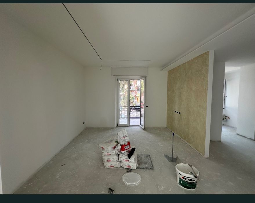 Construim case si apartamente
