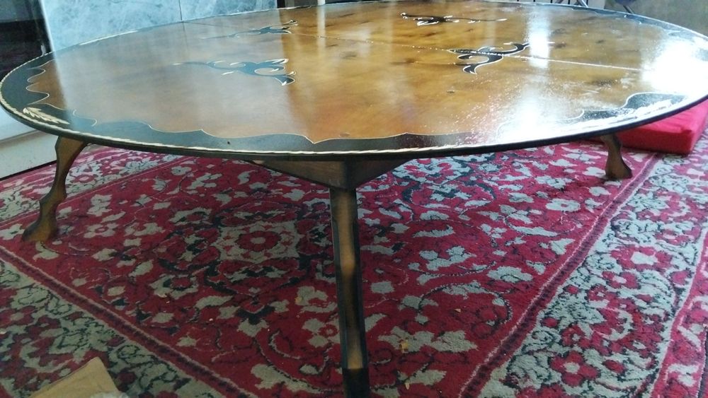 Продам стол новый, 70х70