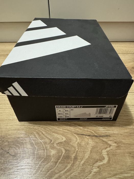 Кецове Adidas Court 3.0 J