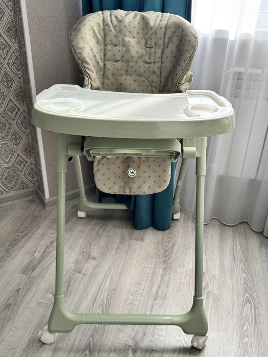 Стульчик для кормление!