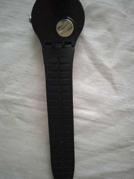 Продавам часовник -пилот