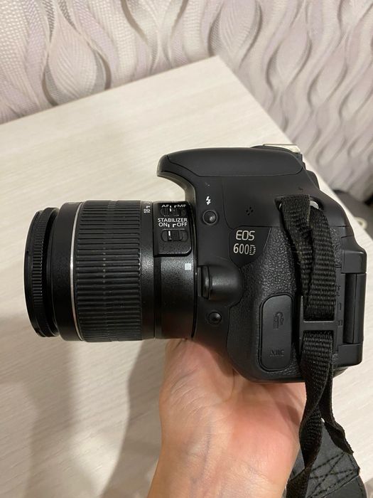 Продам Canon 600d