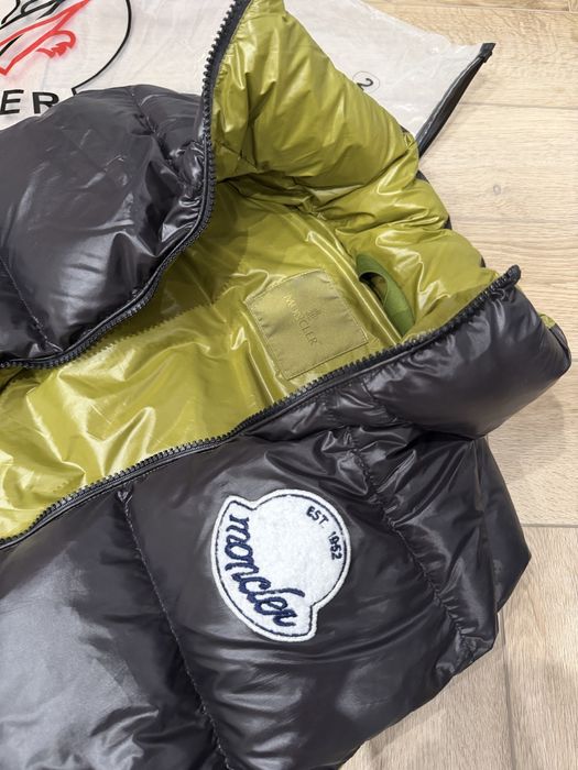 Безрукавка moncler
