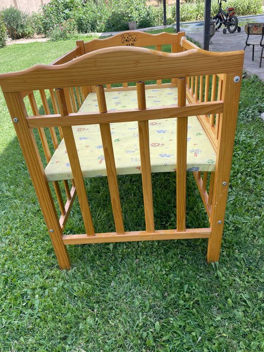 детская кровать в хорошем сост