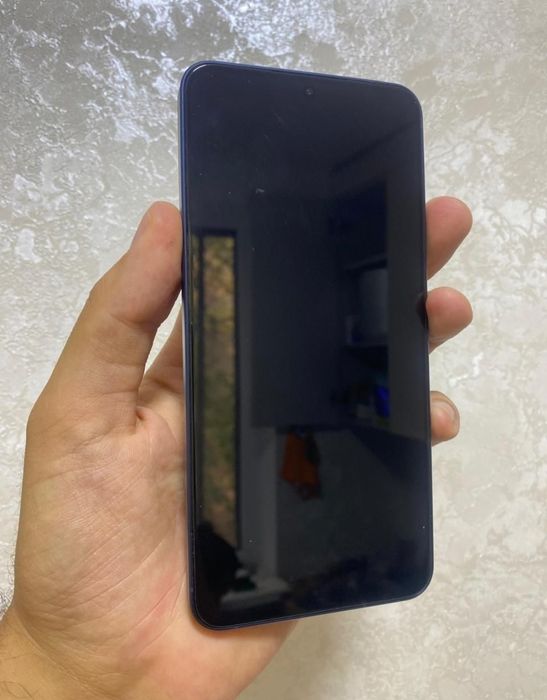 Продам  Samsung а 57 5 g