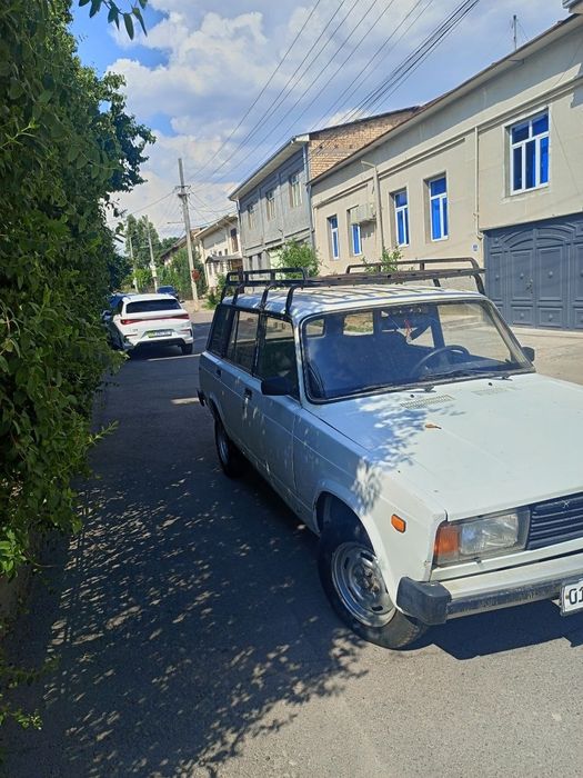 Sotiladi Vaz 2104