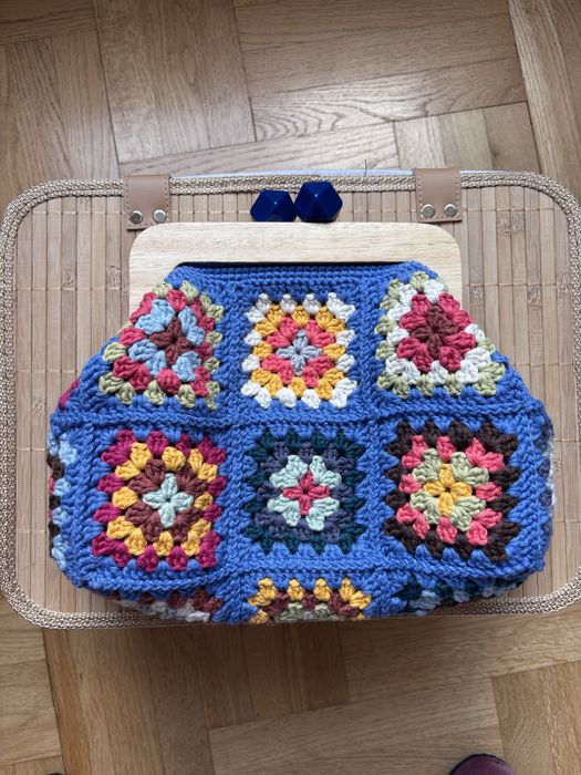 Плетена чанта, бабини квадрати, клъч, стилна