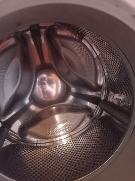 Продам стиральную машинку