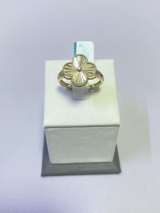 Кольцо Van cleef/РАССРОЧКА/СТ 30893