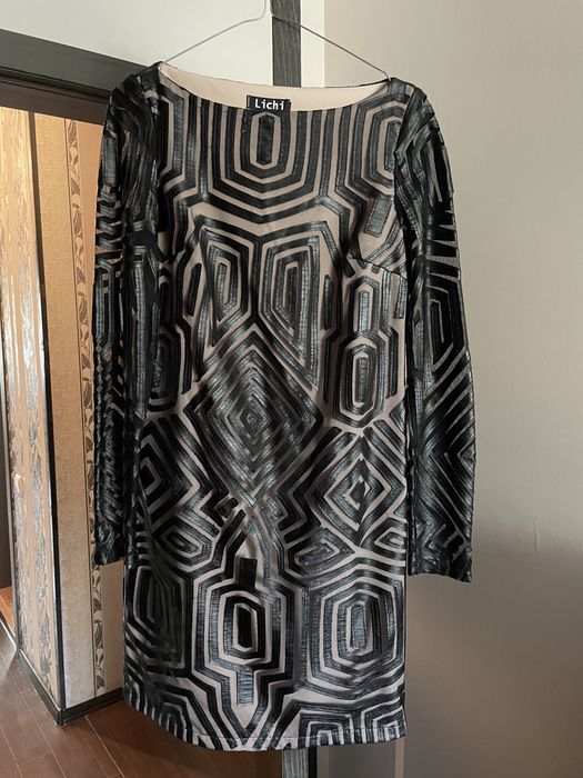 Платье вечернее